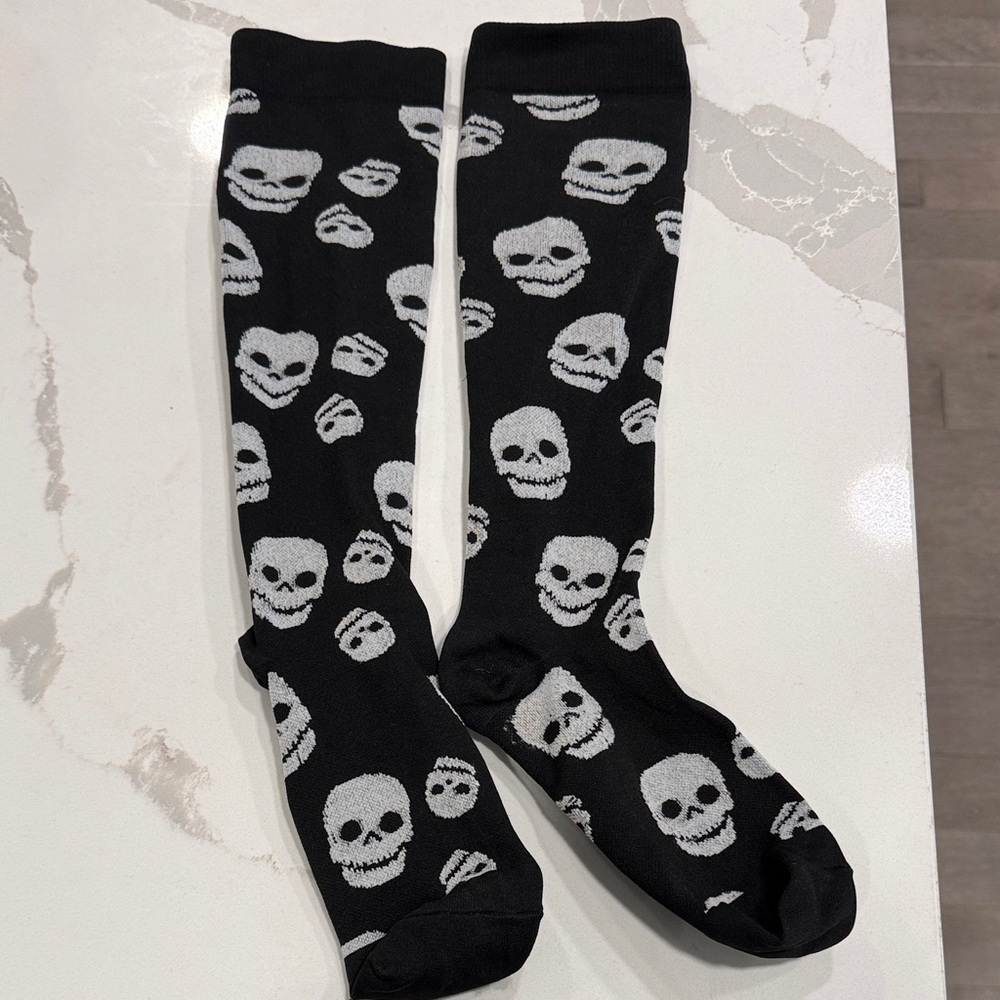 Skull Pattern Black Compression Socks